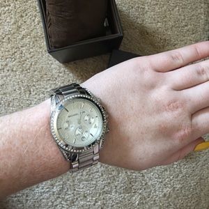 Michael Kors mid size watch